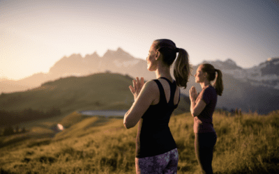 Retraite de yoga pour se ressourcer en montagne dans un univers luxueux